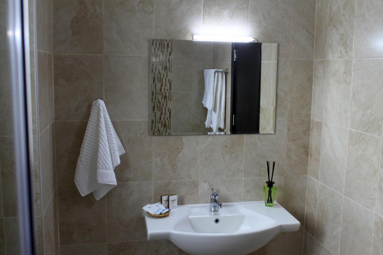 Sea & Hill Guest Houses Хотелски Тип Lozenets Eksteriør bilde