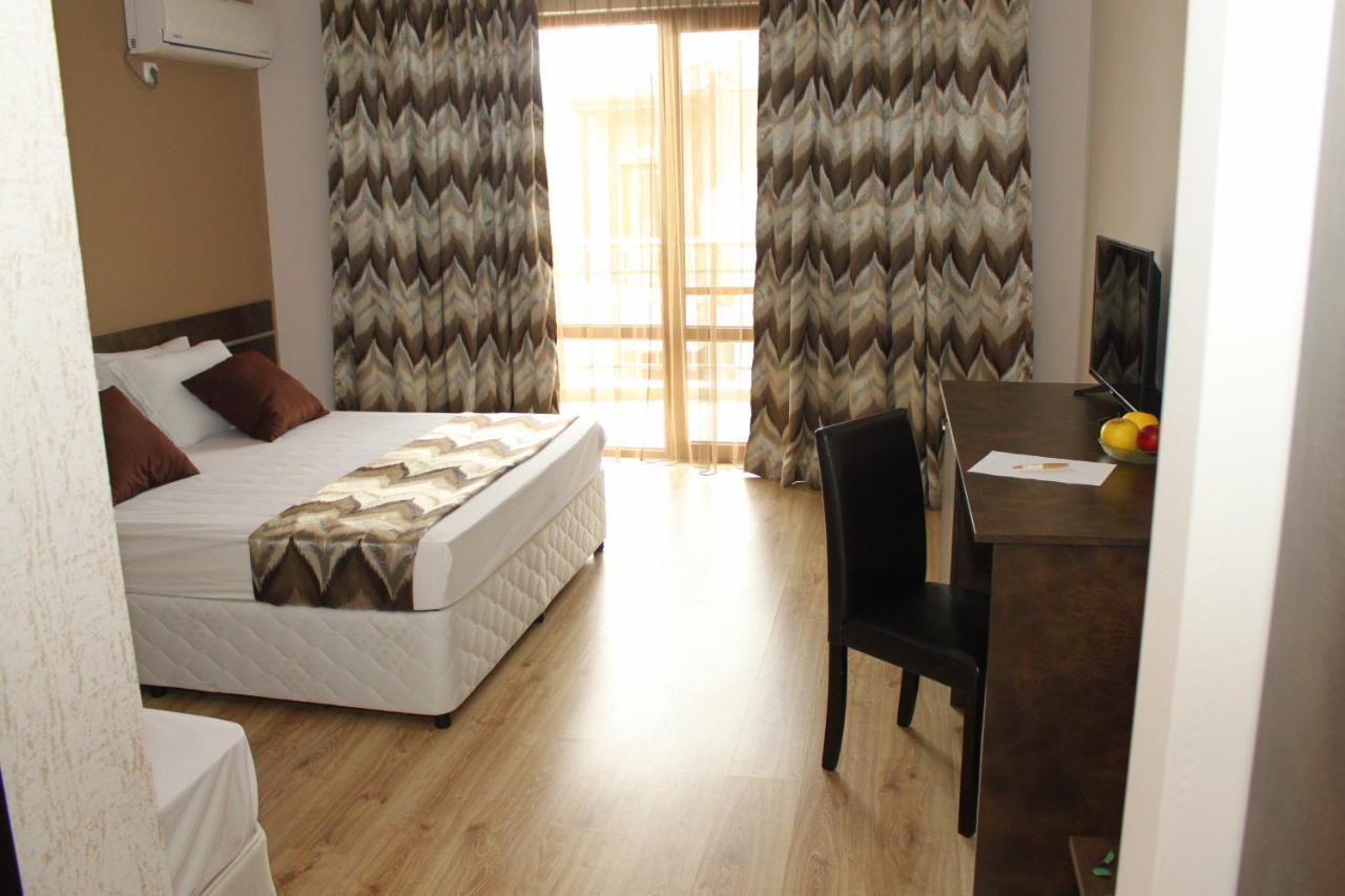 Sea & Hill Guest Houses Хотелски Тип Lozenets Eksteriør bilde