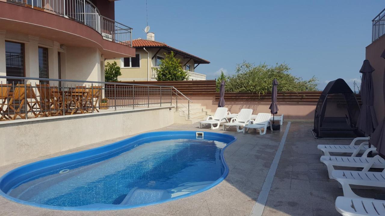 Sea & Hill Guest Houses Хотелски Тип Lozenets Eksteriør bilde